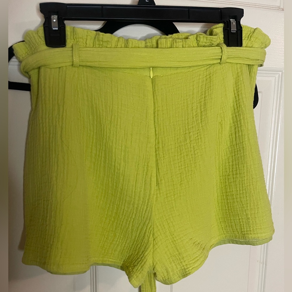 Lulus shorts - Picture 3 of 7